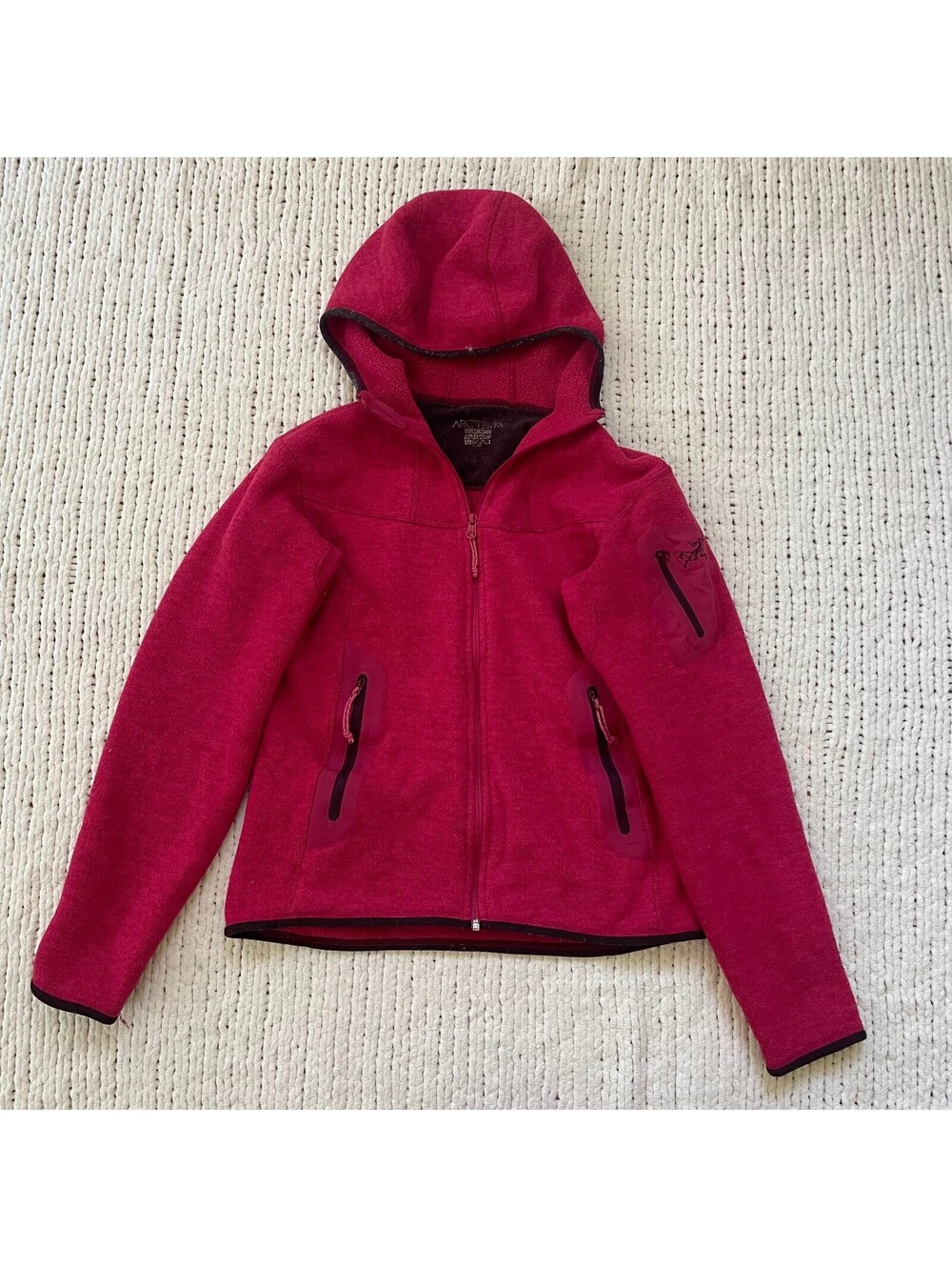 Vintage Arc'teryx Polartec Pink Fleece Zip-Up - Size Medium